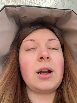 BlondeHott online show from February 9, 6:50 am