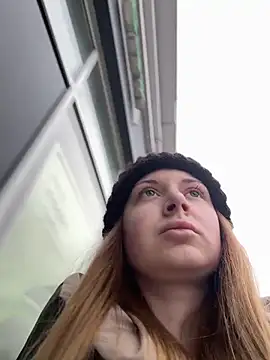 BlondeHott online show from February 25, 5:50 am