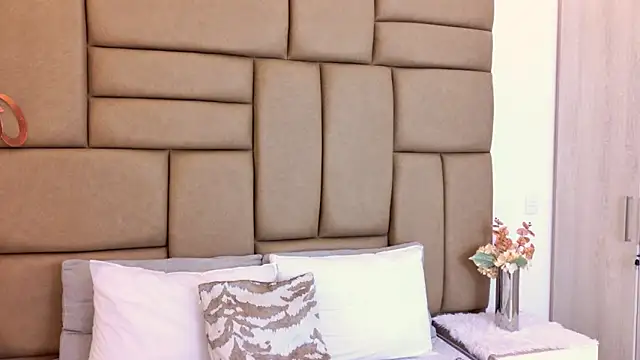 Snapshot of KatheVera chatting on June 6, 7:07 pm KatheVera online show from June 6, 7:07 pm