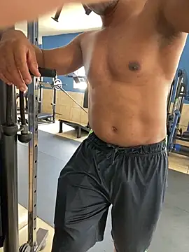 Snapshot of Betobob chatting on February 6, 1:47 pm Betobob online show from February 6, 1:47 pm