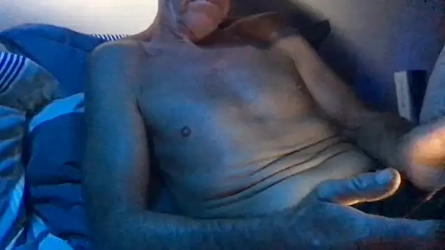 Snapshot of Getemhot chatting on March 20, 5:18 pm Getemhot online show from March 20, 5:18 pm