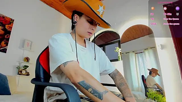 Zury Ramirez online show from March 8, 8:12 pm