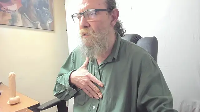 Uncle Hottie online show from February 25, 6:28 pm