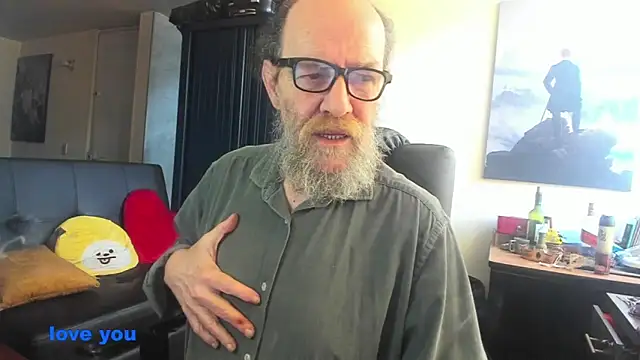 Uncle Hottie online show from June 1, 3:58 pm