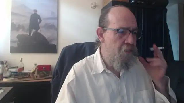 Snapshot of Uncle_Hottie chatting on June 23, 2:59 pm Uncle Hottie online show from June 23, 2:59 pm