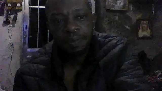 Snapshot of Negaomalinha1 chatting on June 11, 2:44 am Negaomalinha1 online show from June 11, 2:44 am