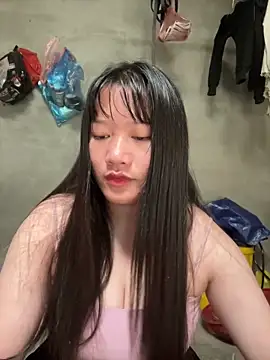 Snapshot of Suni-ii chatting on May 16, 12:29 am Suni-ii online show from May 16, 12:29 am