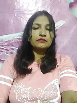 Snapshot of Priyaa_1433 chatting on July 10, 12:04 am Priyaa 1433 online show from July 10, 12:04 am