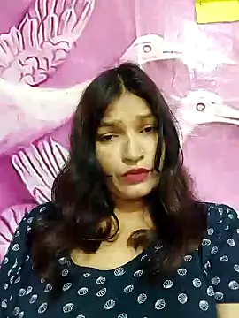 Snapshot of Priyaa_1433 chatting on July 12, 8:27 am Priyaa 1433 online show from July 12, 8:27 am