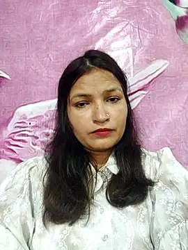 Snapshot of Priyaa_1433 chatting on July 13, 7:22 am Priyaa 1433 online show from July 13, 7:22 am