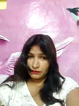 Snapshot of Priyaa_1433 chatting on July 21, 9:44 am Priyaa 1433 online show from July 21, 9:44 am