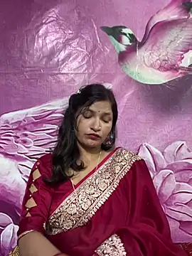 Snapshot of Priyaa_1433 chatting on July 28, 6:20 pm Priyaa 1433 online show from July 28, 6:20 pm