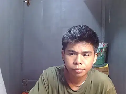 Snapshot of pinoymonstercock_xx chatting on February 17, 8:22 am pinoymonstercock xx online show from February 17, 8:22 am