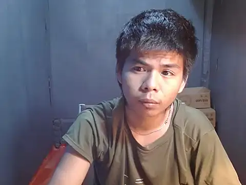 Snapshot of pinoymonstercock_xx chatting on March 18, 6:33 pm pinoymonstercock xx online show from March 18, 6:33 pm