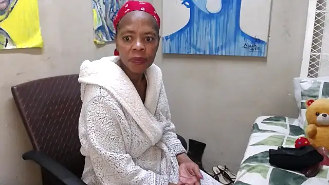 Longniplzerx40 online show from February 14, 6:37 pm