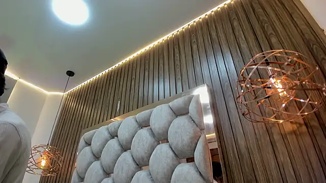 Snapshot of james__walsh chatting on February 17, 7:31 pm james walsh online show from February 17, 7:31 pm