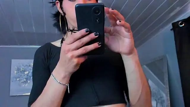 vicky fant4sy online show from April 18, 2:10 pm