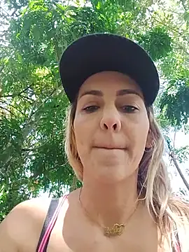 Monita Med online show from May 24, 2:44 pm