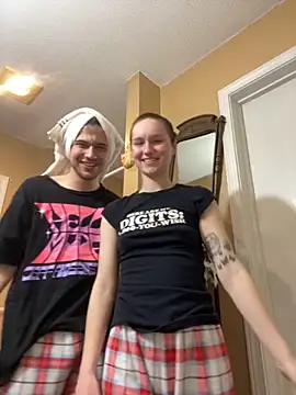 SugarNCinnamon online show from February 8, 12:47 am