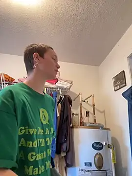 SugarNCinnamon online show from February 23, 9:34 pm