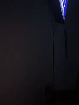 Snapshot of Danijela123 chatting on February 18, 5:20 pm Danijela123 online show from February 18, 5:20 pm