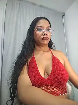 Snapshot of KATALINA_SANTANA_ chatting on June 11, 1:05 am KATALINA SANTANA online show from June 11, 1:05 am