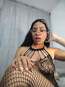 Snapshot of KATALINA_SANTANA_ chatting on June 20, 12:47 am KATALINA SANTANA online show from June 20, 12:47 am