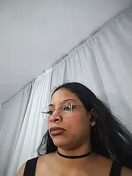Snapshot of KATALINA_SANTANA_ chatting on July 12, 2:02 am KATALINA SANTANA online show from July 12, 2:02 am