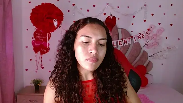 Naya  fox723 online show from February 14, 5:53 pm