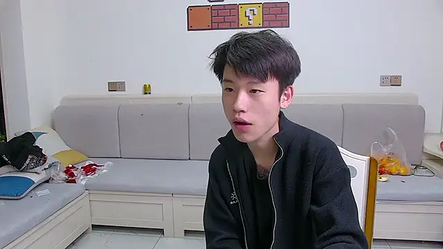 Snapshot of your-cake chatting on April 6, 2:51 pm your-cake online show from April 6, 2:51 pm