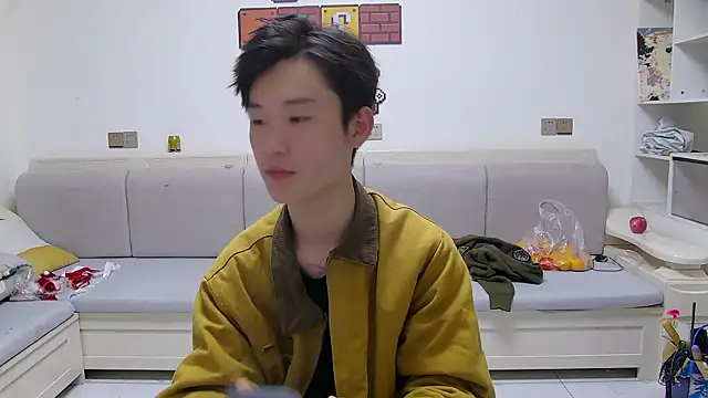 Snapshot of your-cake chatting on April 7, 12:49 pm your-cake online show from April 7, 12:49 pm