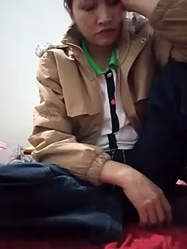 yumyum112 online show from February 18, 7:26 am