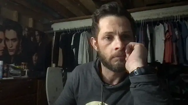 Snapshot of ARCHERTASTE chatting on March 1, 5:09 am ARCHERTASTE online show from March 1, 5:09 am