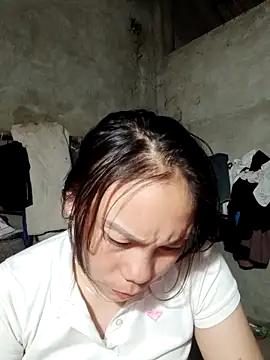 vanvan005 online show from February 13, 11:34 pm