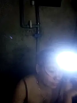 vanvan005 online show from February 24, 11:52 am