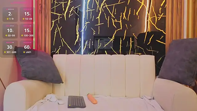 Snapshot of Starlight_Mature_aws chatting on February 13, 8:38 pm Starlight Mature aws online show from February 13, 8:38 pm