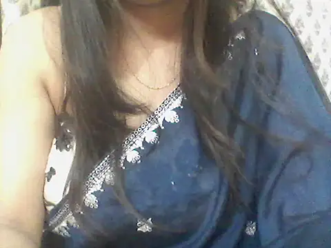  Daisy online show from April 11, 7:07 pm