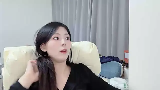 -bingbing online show from February 9, 7:51 pm