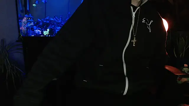 EspanolVato online show from April 7, 8:37 am