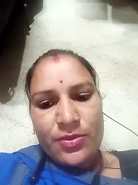 Hot hiuj online show from March 6, 5:31 pm