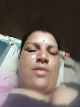 Snapshot of Hot_hiuj chatting on June 19, 6:56 pm Hot hiuj online show from June 19, 6:56 pm