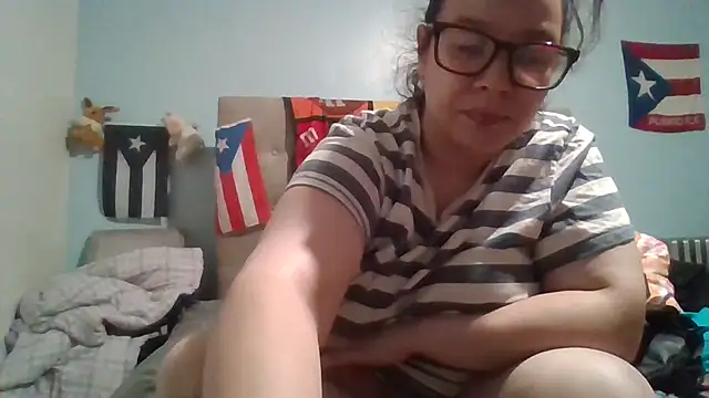 bellakay19 online show from June 28, 5:13 am