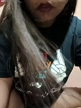 Hot Twinkle online show from April 13, 6:46 pm