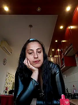 argunzeynep00 online show from March 24, 8:08 am