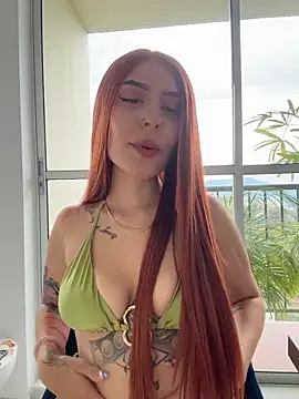 alesziarose  online show from March 17, 10:02 pm