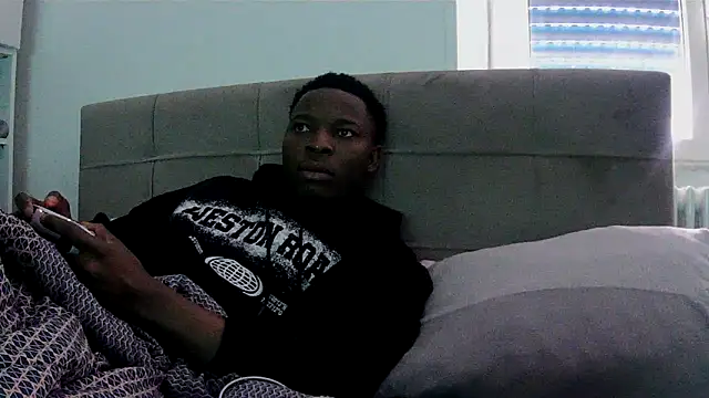 Bigchocco online show from March 30, 11:55 am