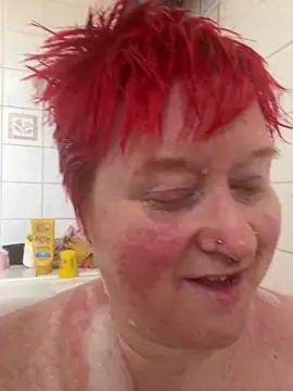 BustyRedxx online show from March 31, 8:37 am