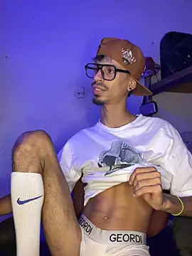 alexx 23cm online show from April 8, 3:34 pm