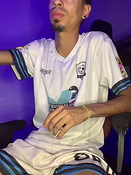 alexx 23cm online show from April 10, 5:06 pm