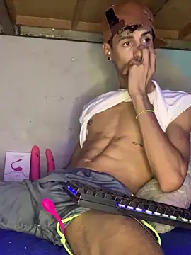 alexx 23cm online show from April 19, 11:40 pm